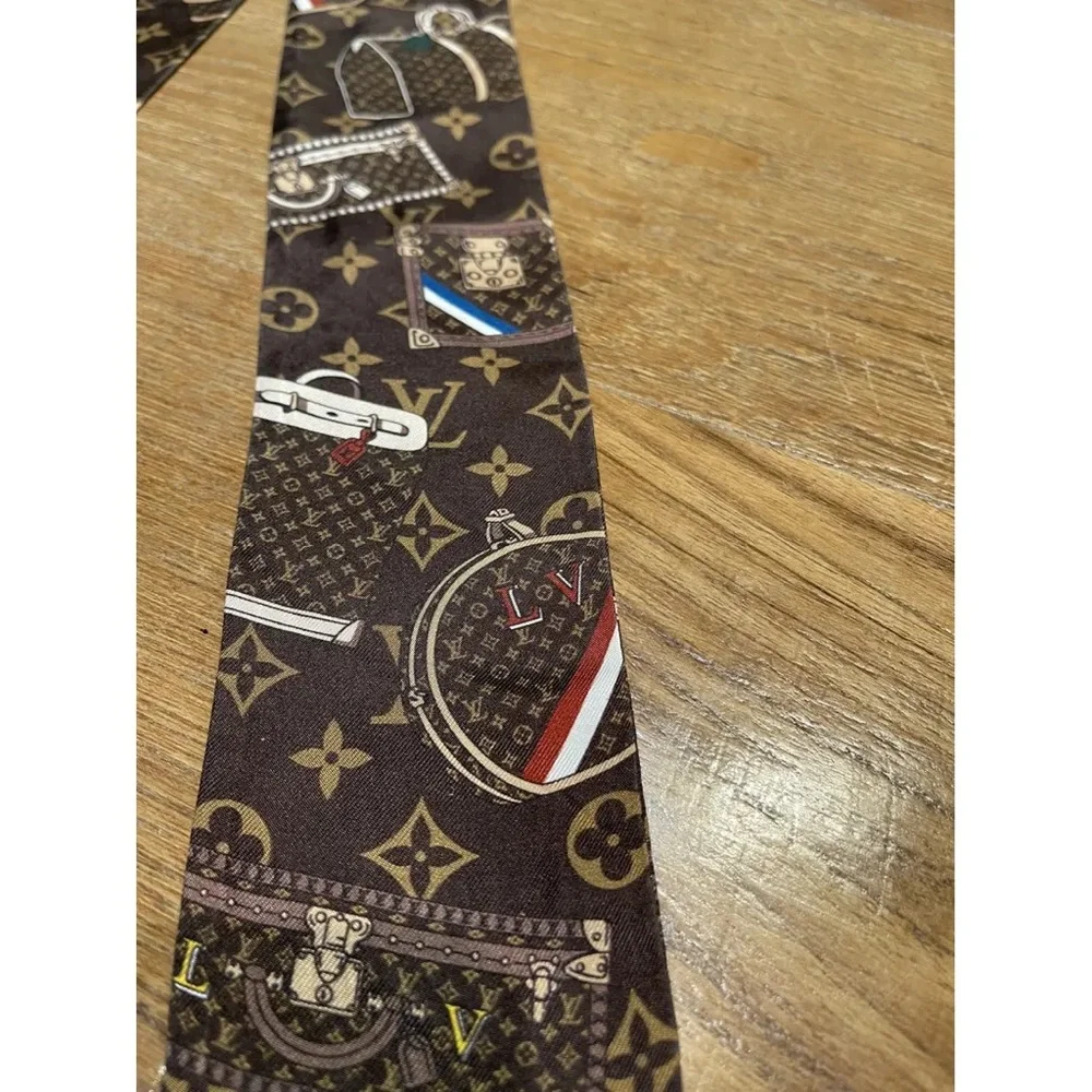 Louis Vuitton RARE logomania silk BANDEAU